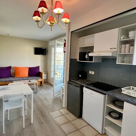 Izarpean Bidart-biarritz 아파트 *